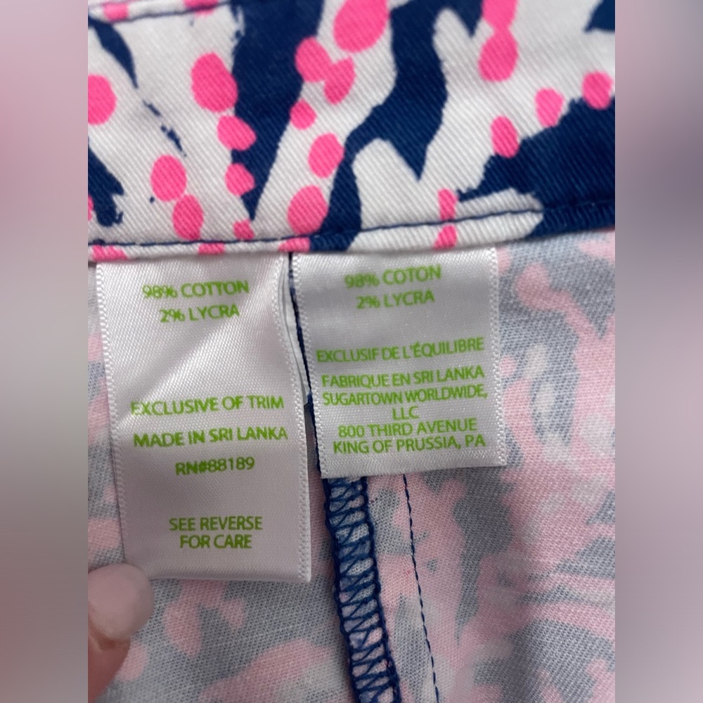 Lilly Pulitzer Women’s Size 2 shorts Beyond the Sea - Picture 3 of 4